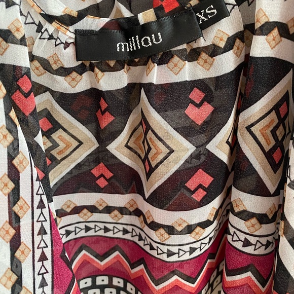 LF Top - Picture 3 of 4